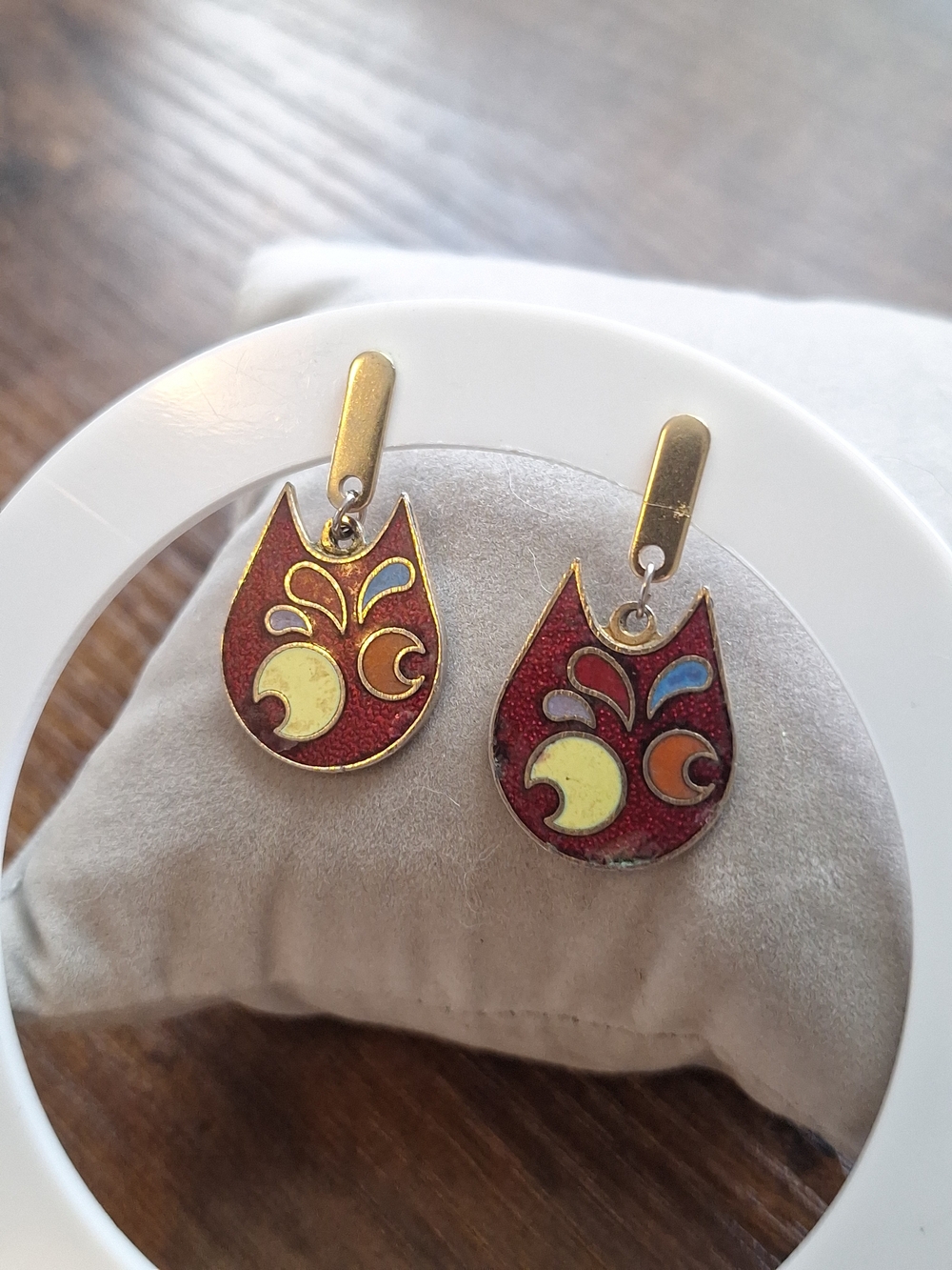 Vintage 1.25" Dangle Pierced Earrings Cloisonne Red Gold Yellow